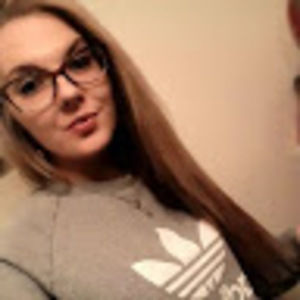 Meet your Posher, Naomi